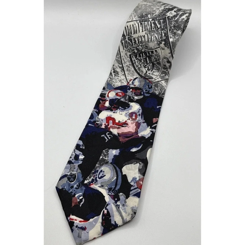 Vintage Team NFL Oakland Raiders ACF West Silk Neck Tie